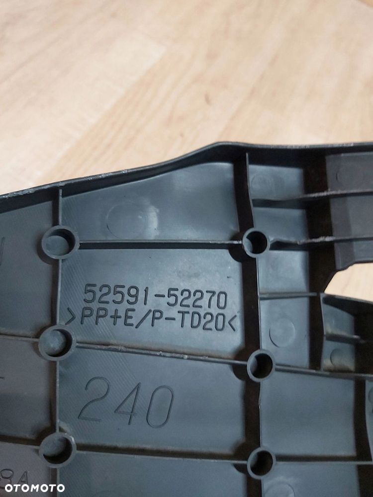 Toyota Yaris II Lift nadkole tył prawe 52591-52270 - 3