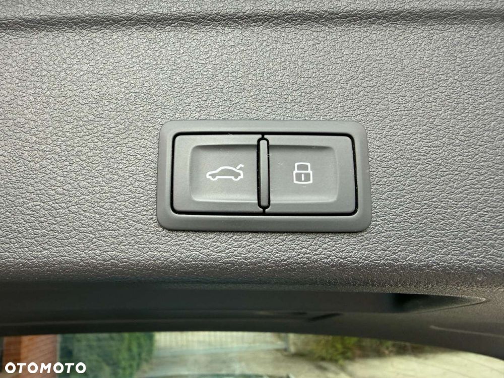 Audi A4 Avant 50 TDI quattro tiptronic S line - 25