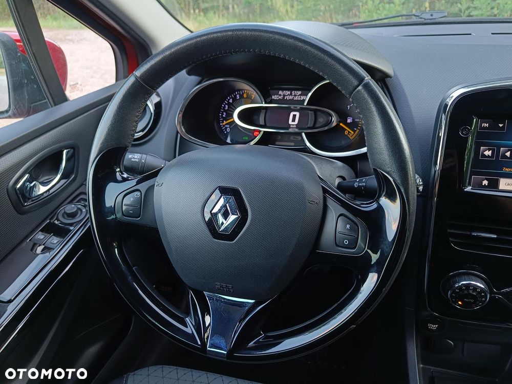 Renault Clio TCe 90 Limited - 32