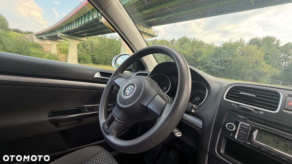 Volkswagen Golf 1.6 TDI DPF Team - 25