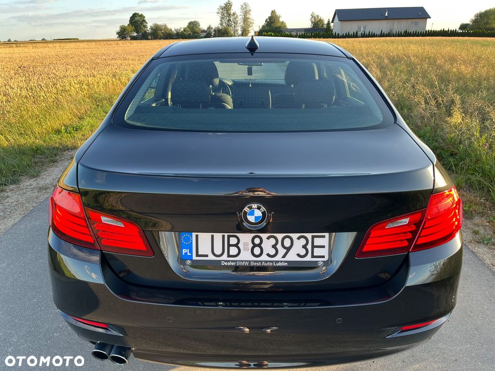 BMW Seria 5 518d Sport - 8