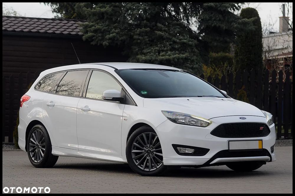 Ford Focus - 9