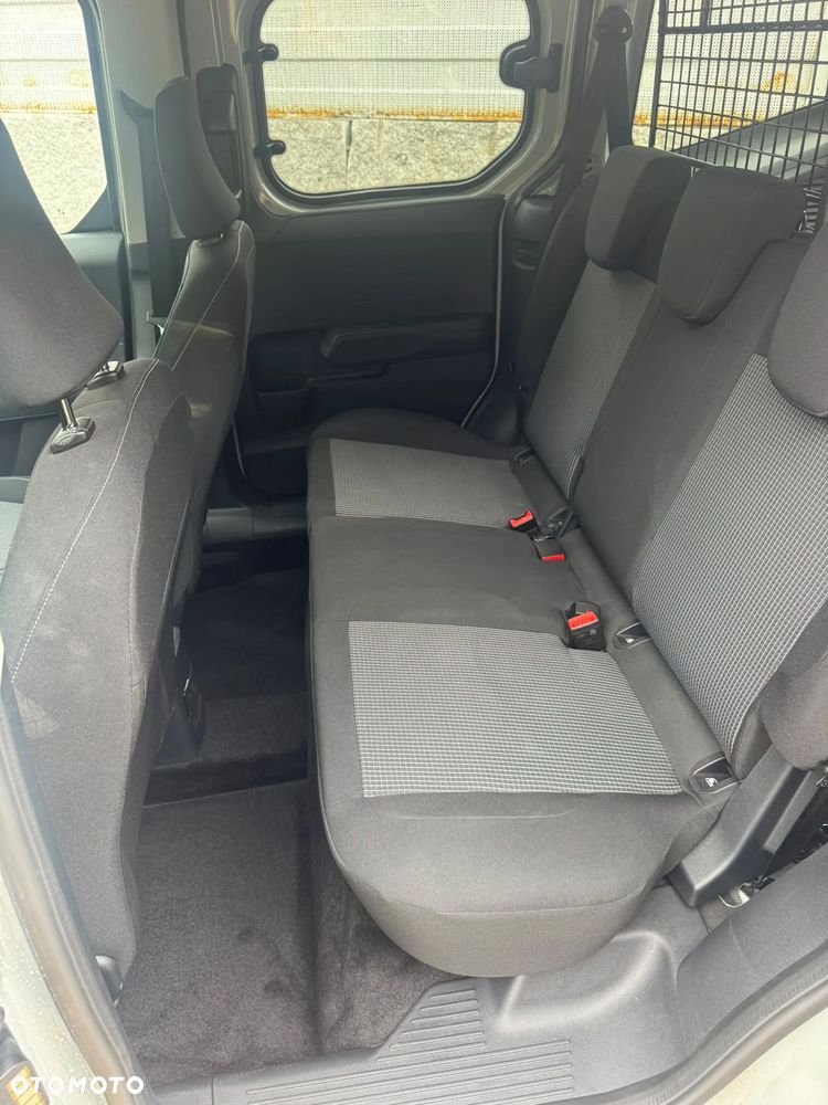 Ford Transit Courier - 6
