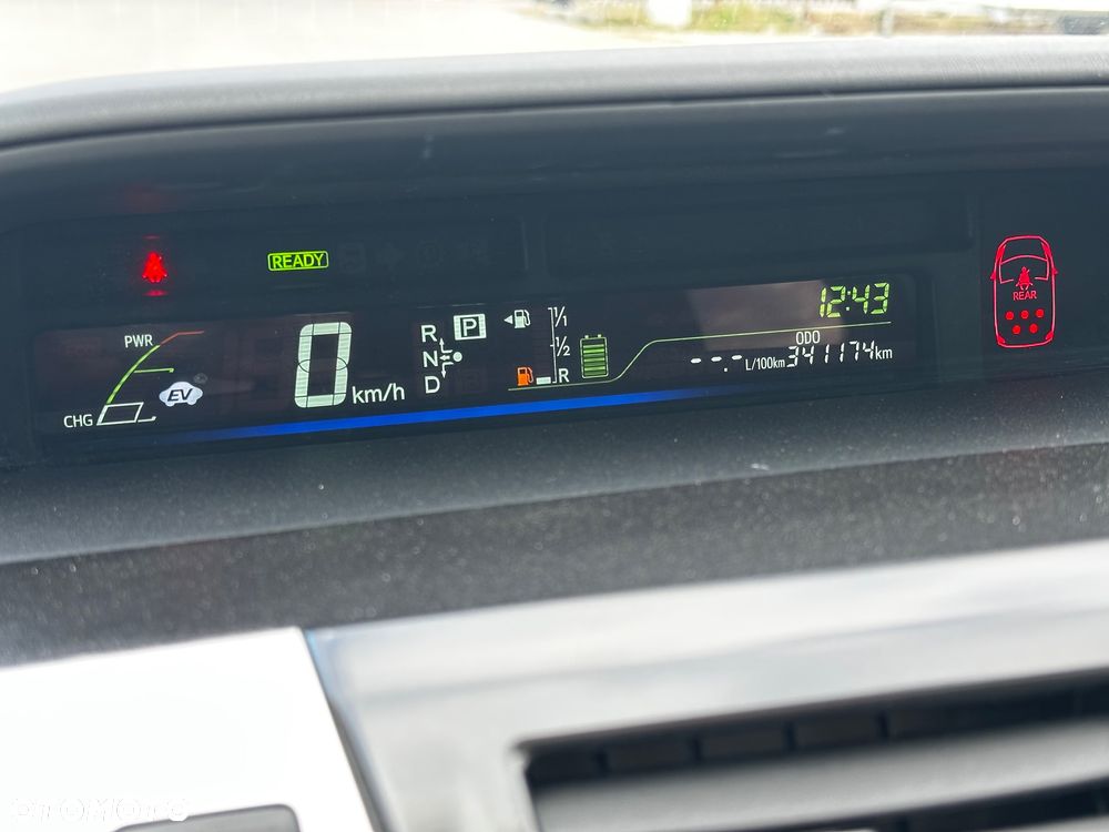 Toyota Prius+ 1.8 HSD Prestige - 36