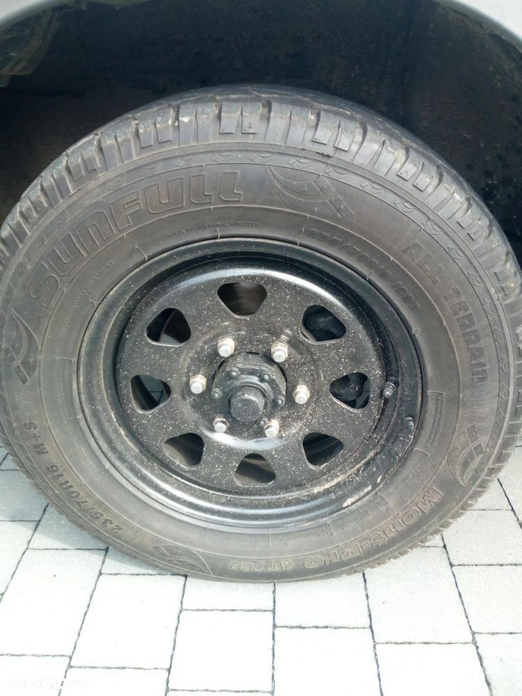 Nissan Terrano - 15
