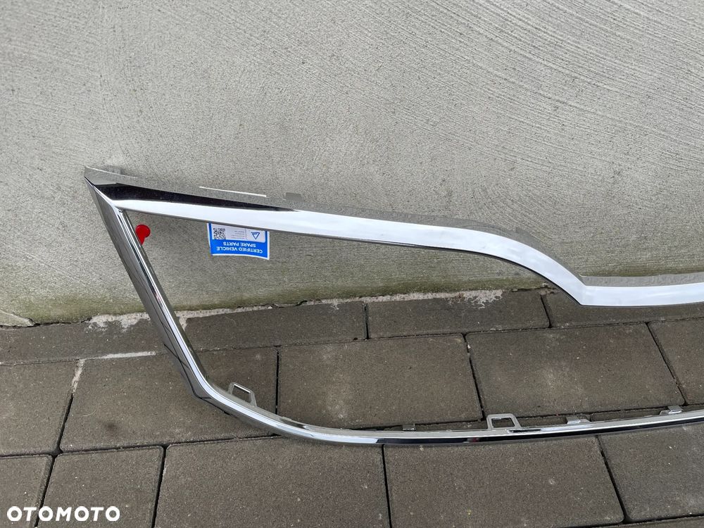 ATRAPA, CHROM SKODA OCTAVIA III LIFT  2017-2020 - NOWA - 3