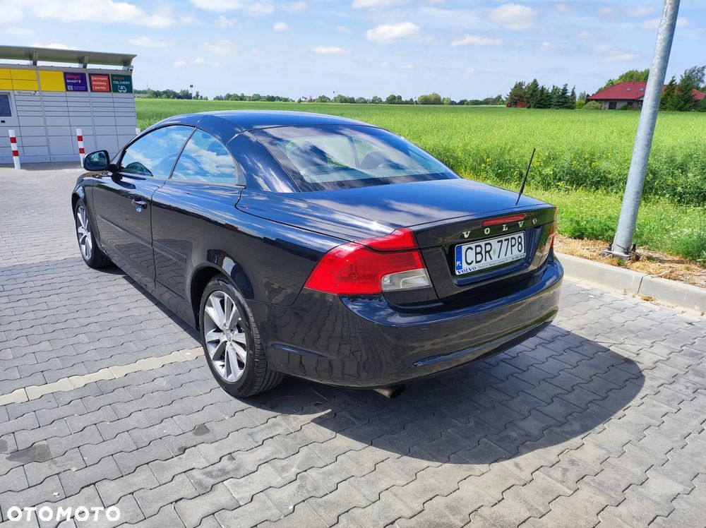 Volvo C70 D3 Momentum - 3
