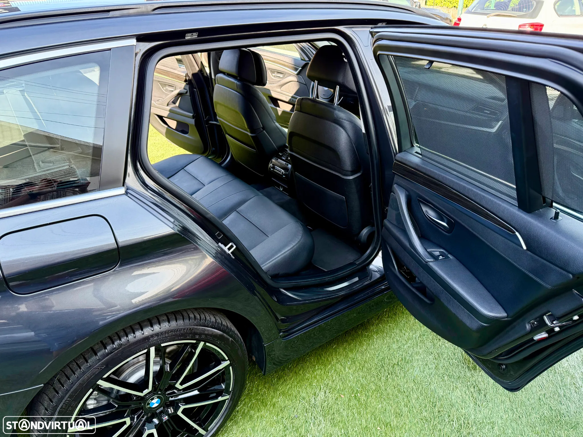 BMW 530 d Line Luxury Auto - 25