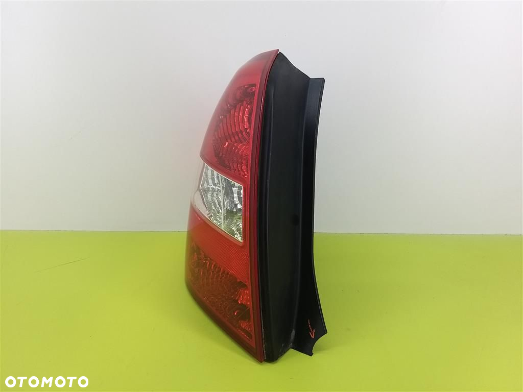 Lampa lewa tylna tył Kia Cerato HATCHBACK 2003-2006 WERSJA EUROPEJSKA - 4