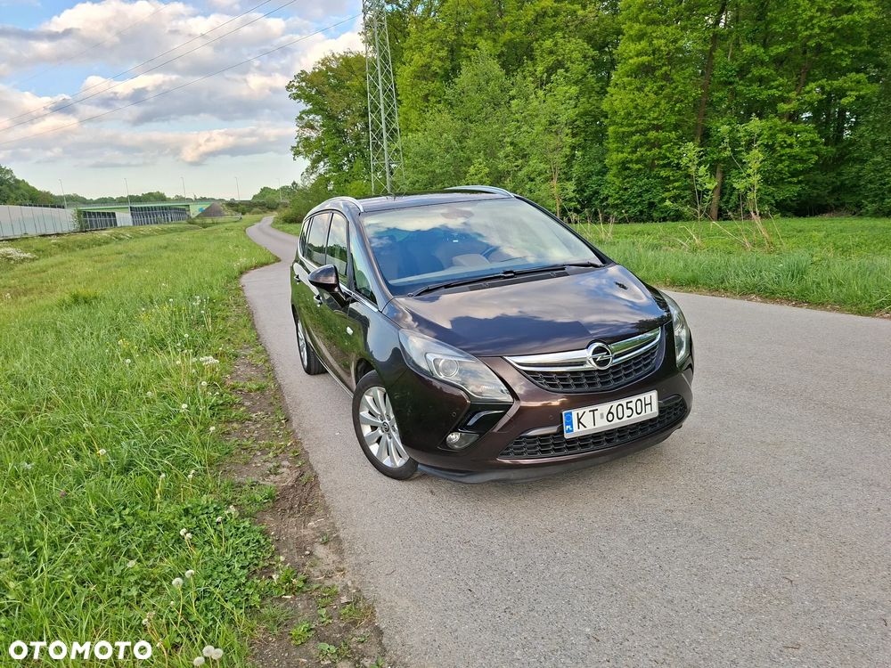 Opel Zafira 2.0 CDTI Cosmo - 4