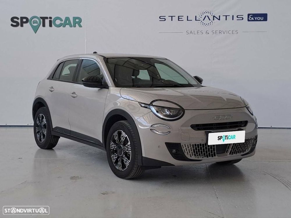 Fiat 600 1.2 Hybrid - 3
