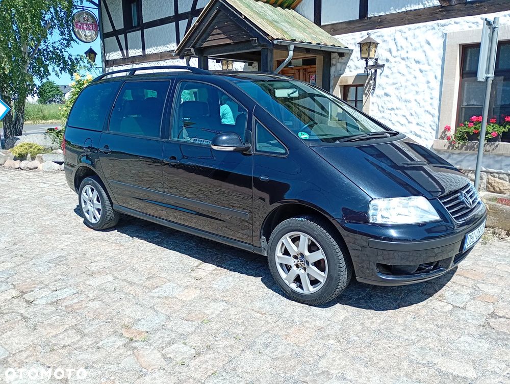 Volkswagen Sharan 1.9 TDI Trendline - 25