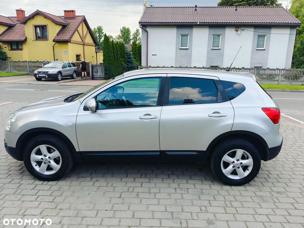 Nissan Qashqai 2.0 dCi DPF tekna - 2