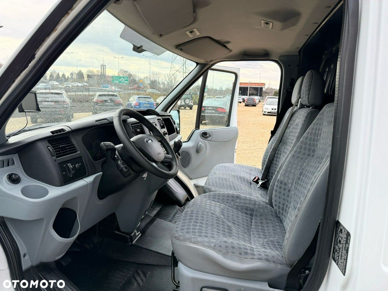 Ford Transit - 20