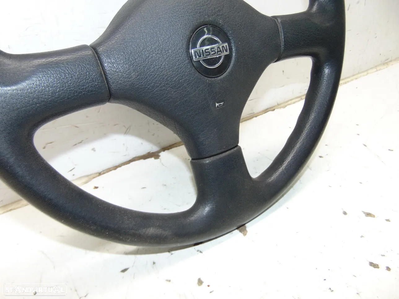 Nissan 100 NX volante - 2