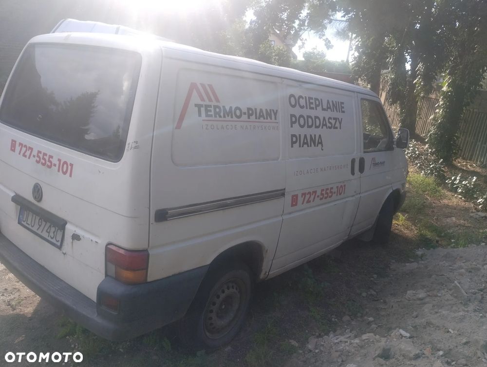 Volkswagen Transporter - 4
