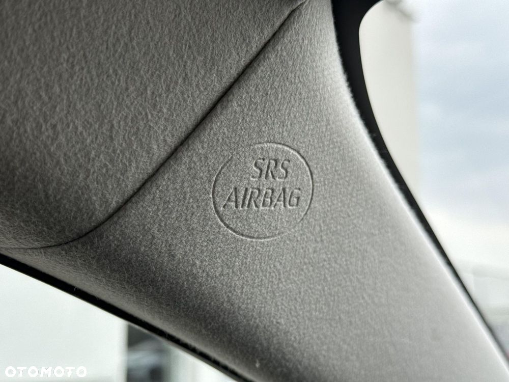 Toyota Corolla 1.6 Comfort - 24