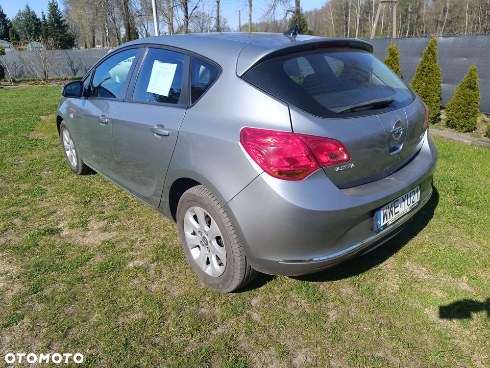 Opel Astra - 6
