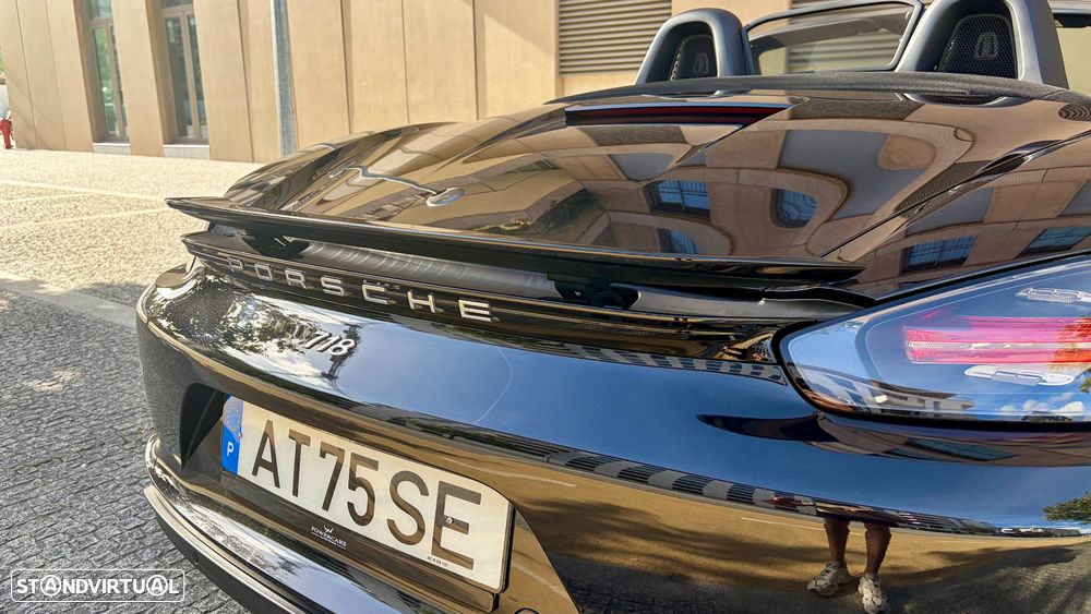 Porsche 718 - 22