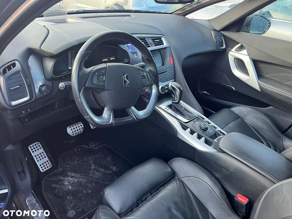 Citroën DS5 HDi 165 Business - 6