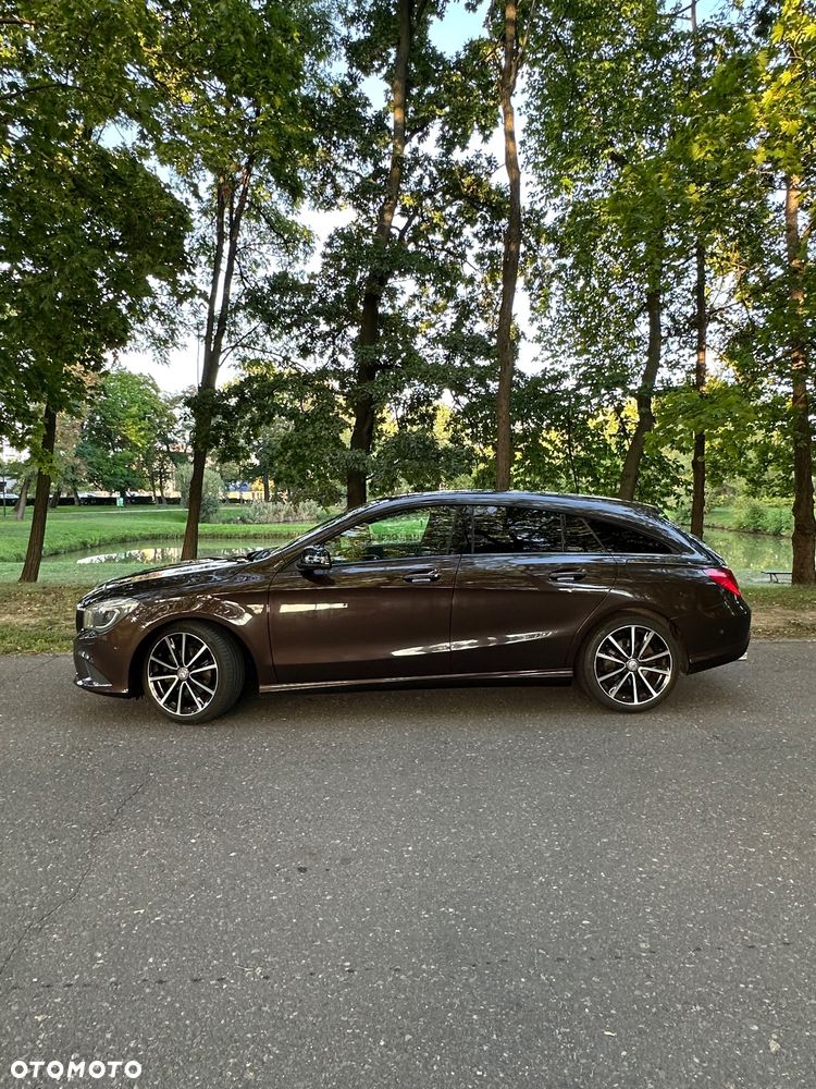 Mercedes-Benz CLA 200 Urban - 6