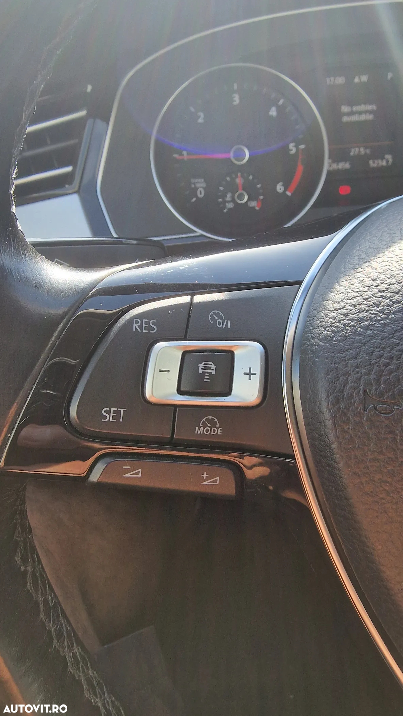 Volkswagen Passat - 19