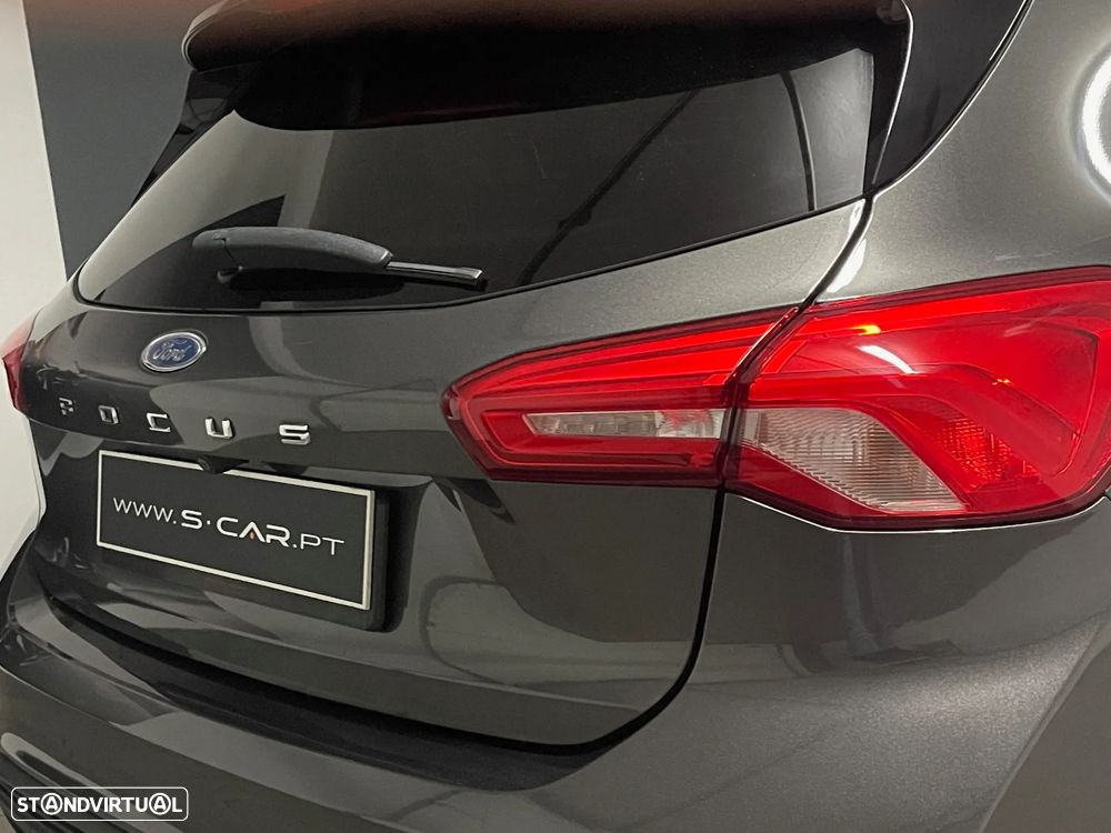Ford Focus 1.0 EcoBoost MHEV ST-Line - 15