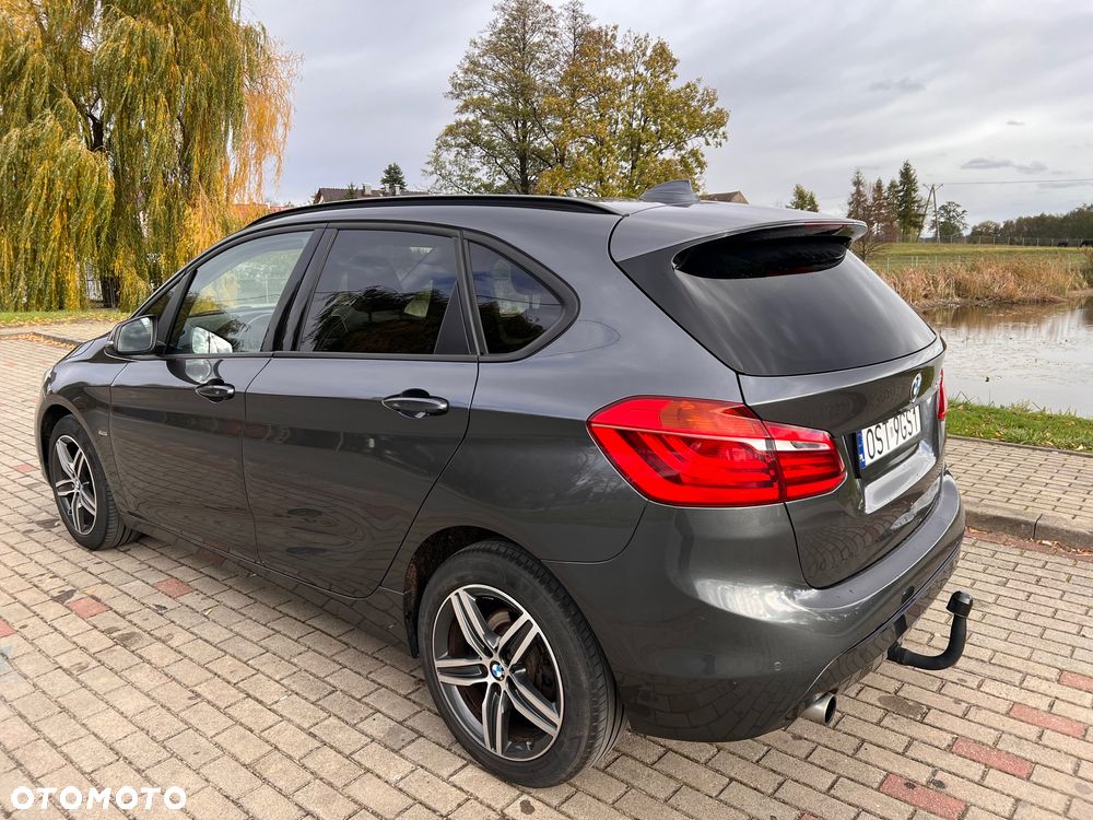 BMW Seria 2 218d Active Tourer Sport Line - 4