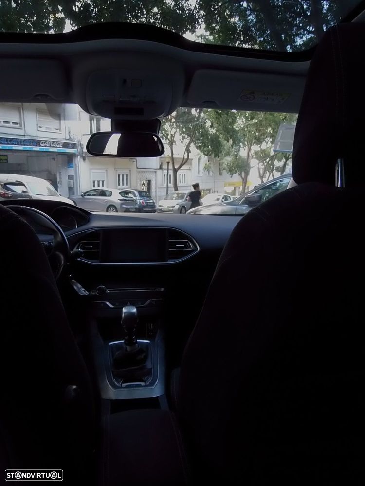 Peugeot 308 SW 1.6 BlueHDi Active - 28