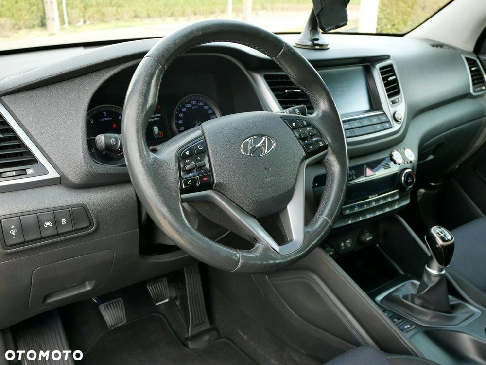 Hyundai Tucson - 16