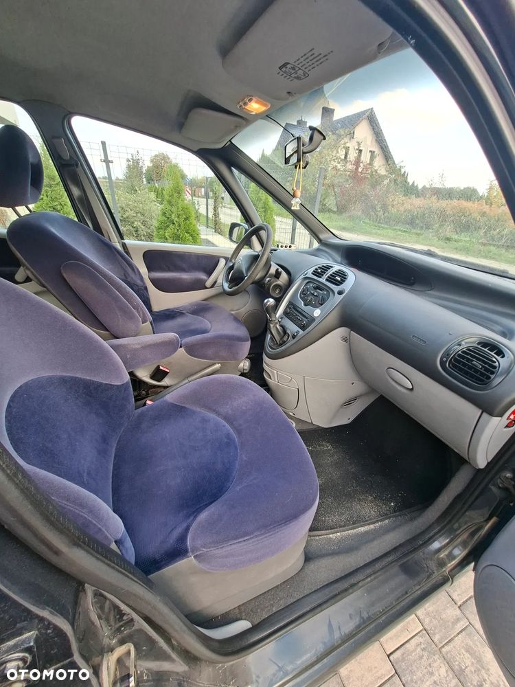 Citroën Xsara Picasso - 8