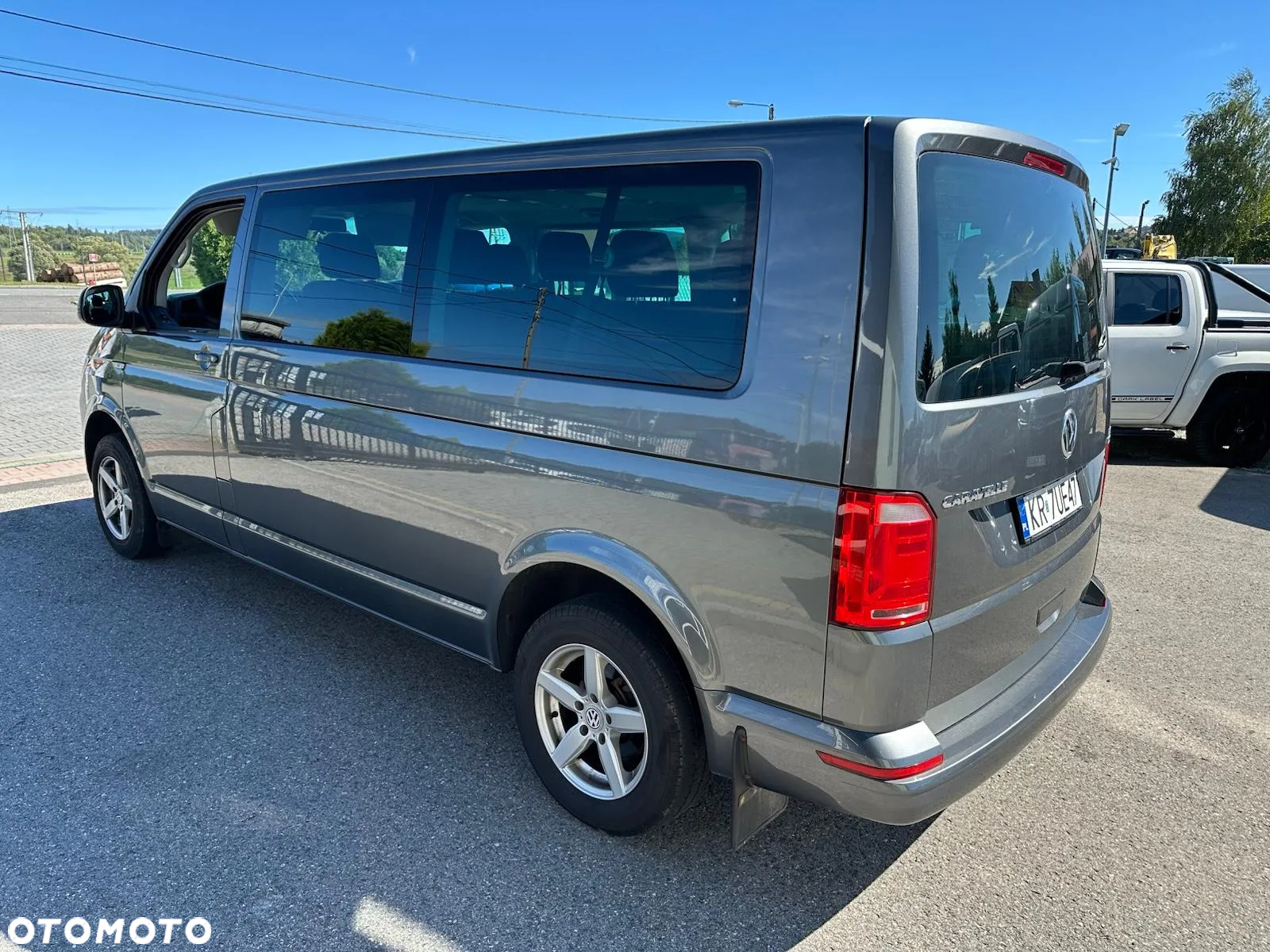 Volkswagen Caravelle 2.0 TDI L1 Comfortline DSG - 3