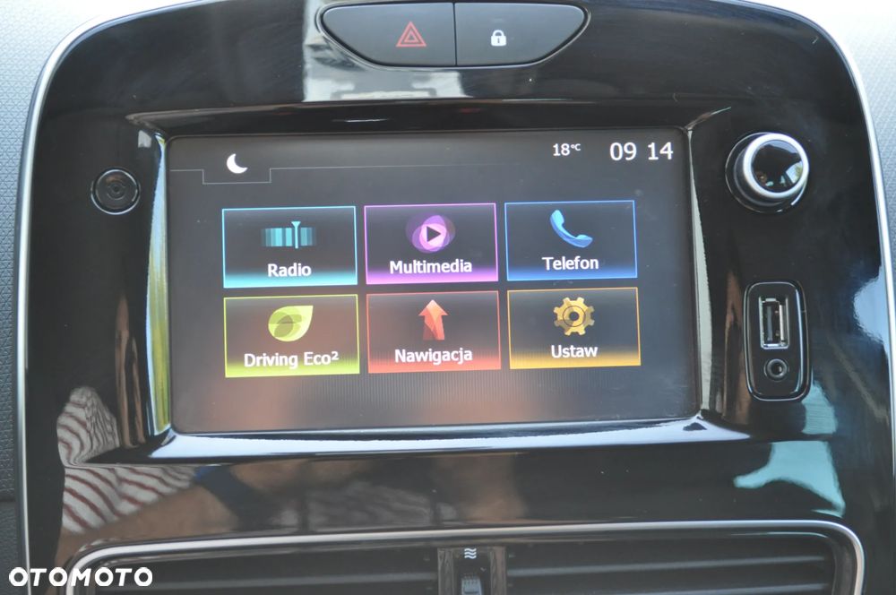 Renault Clio - 27