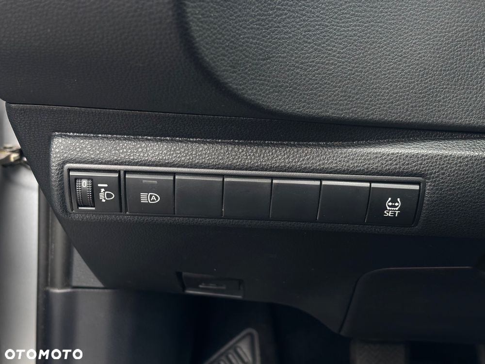 Toyota Corolla 1.5 Comfort - 25