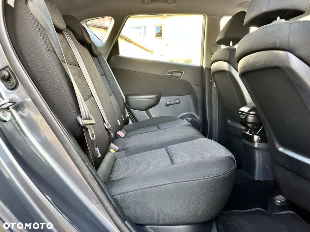 Hyundai i30 1.4 FIFA WM Edition - 13