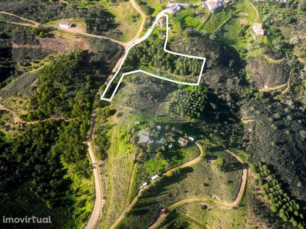 Moradia T2 para venda - Grande imagem: 2/19