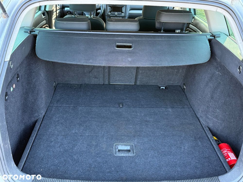 Volkswagen Golf Variant - 9