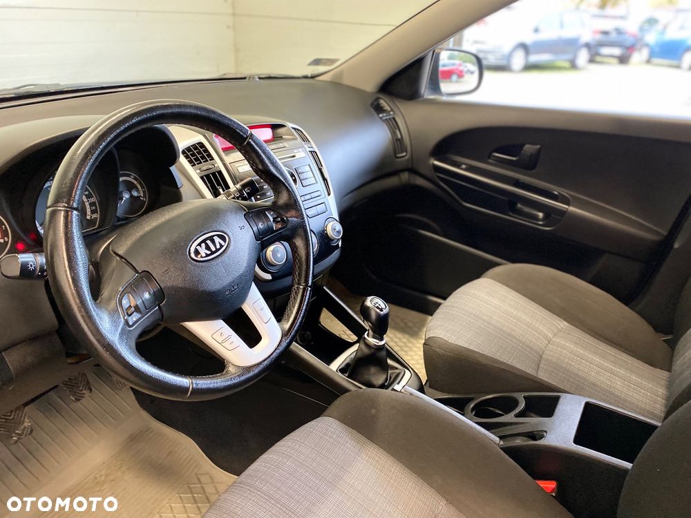 Kia Ceed Cee'd 1.4 Comfort + - 8