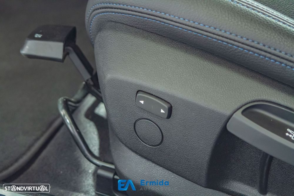 BMW 116 d Pack Desportivo M - 34