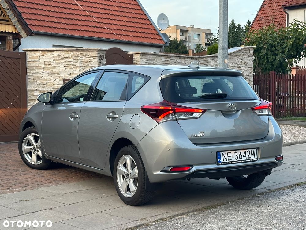 Toyota Auris 1.33 VVT-i Premium - 3