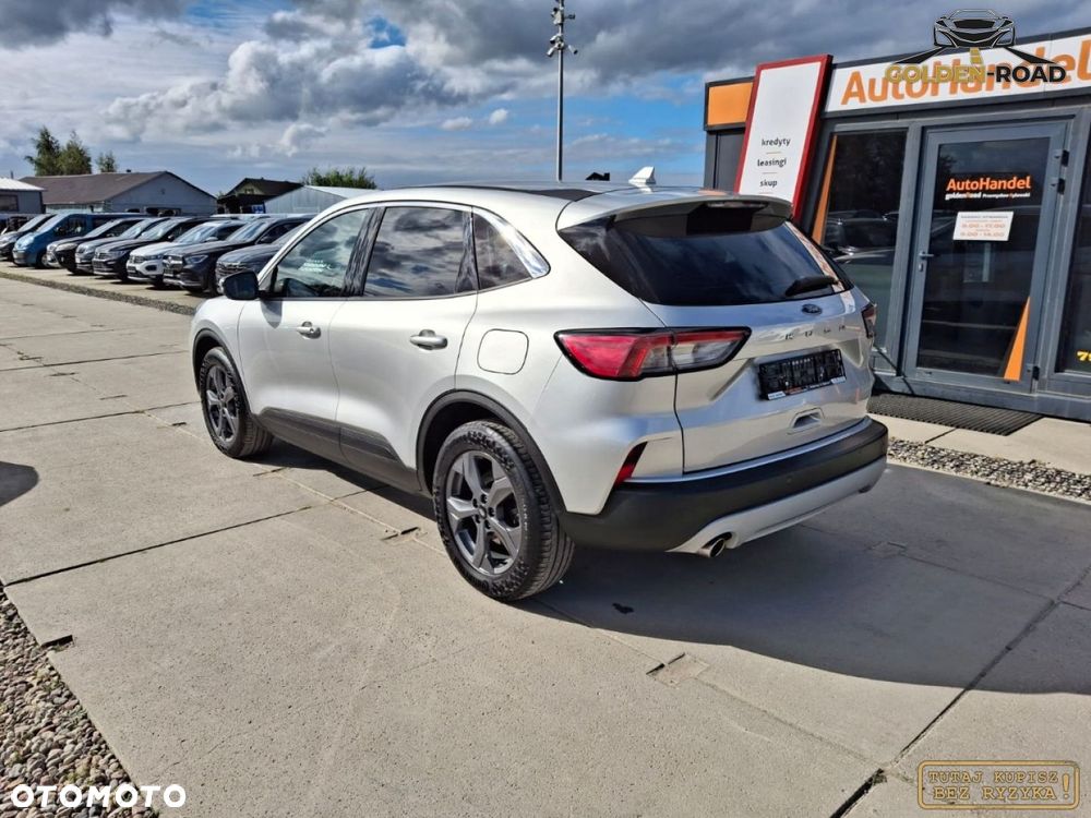 Ford Kuga - 8