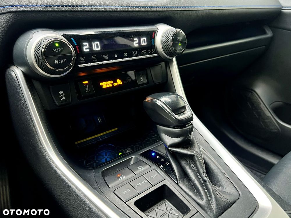 Toyota RAV4 2.5 Hybrid Selection 4x2 - 13