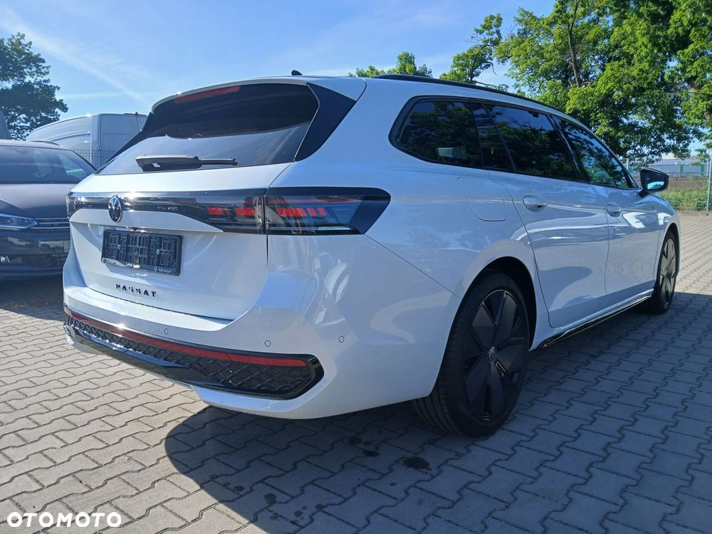 Volkswagen Passat Variant - 5