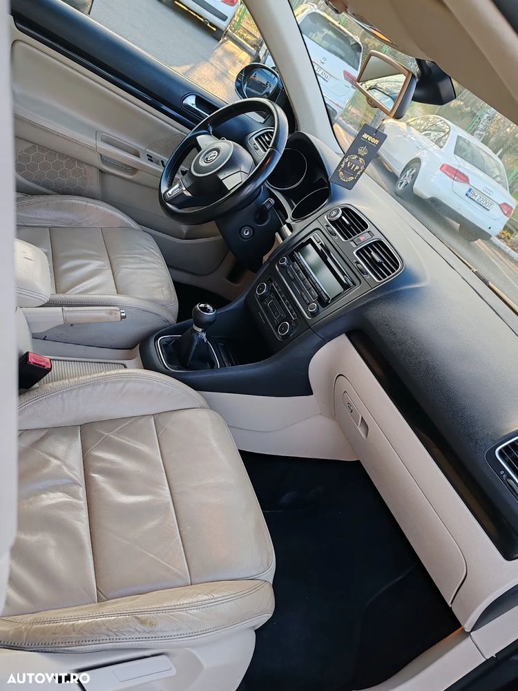 Volkswagen Golf 1.6 TDI DPF BlueMotion Technology Highline - 5