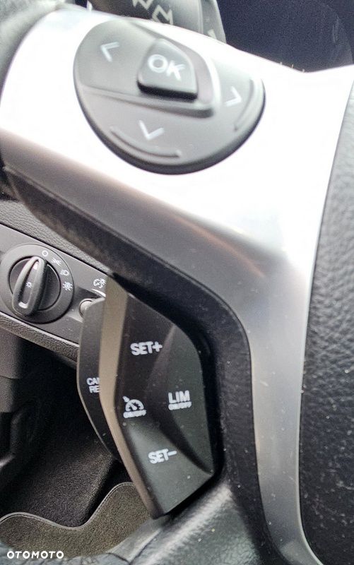 Ford Kuga 2.0 TDCi 4x4 Trend - 34