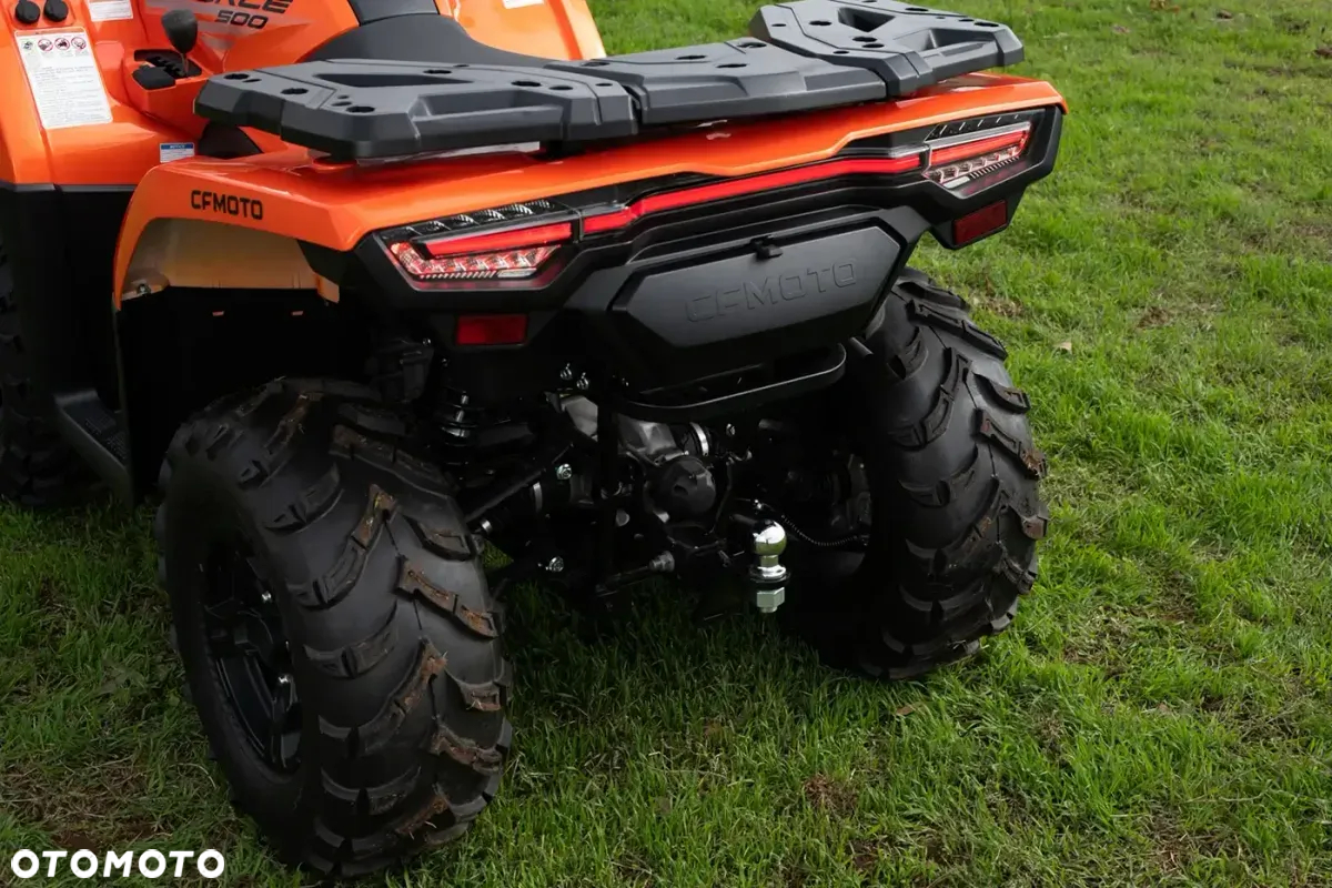 CFMoto CForce - 8