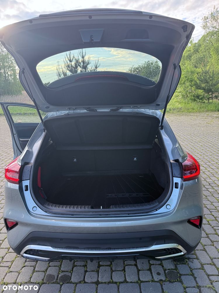 Kia XCeed - 13