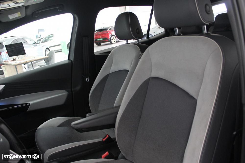 VW ID.3 Pro Performance - 6