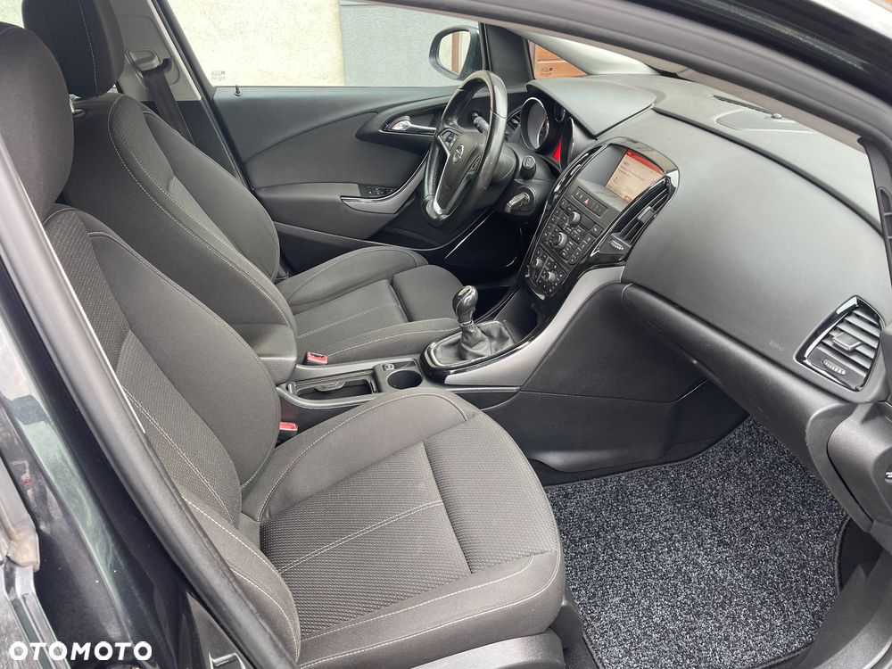 Opel Astra 2.0 BiTurbo CDTI DPF ecoFLEX SportsTourer St - 16