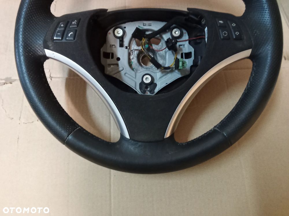 Kierownica BMW 1 E87 - 6